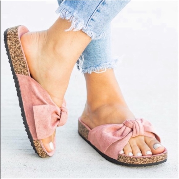 Shoes - !LAST CALL! Pink Bow-Tie Cork Sandals•7, 7.5